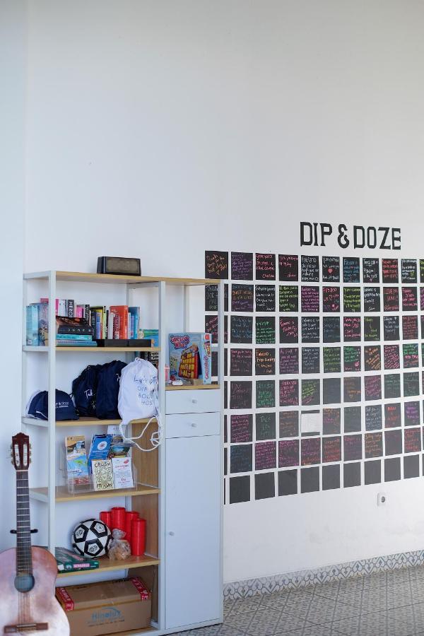 Dip & Doze Living Hostel Canggu Εξωτερικό φωτογραφία