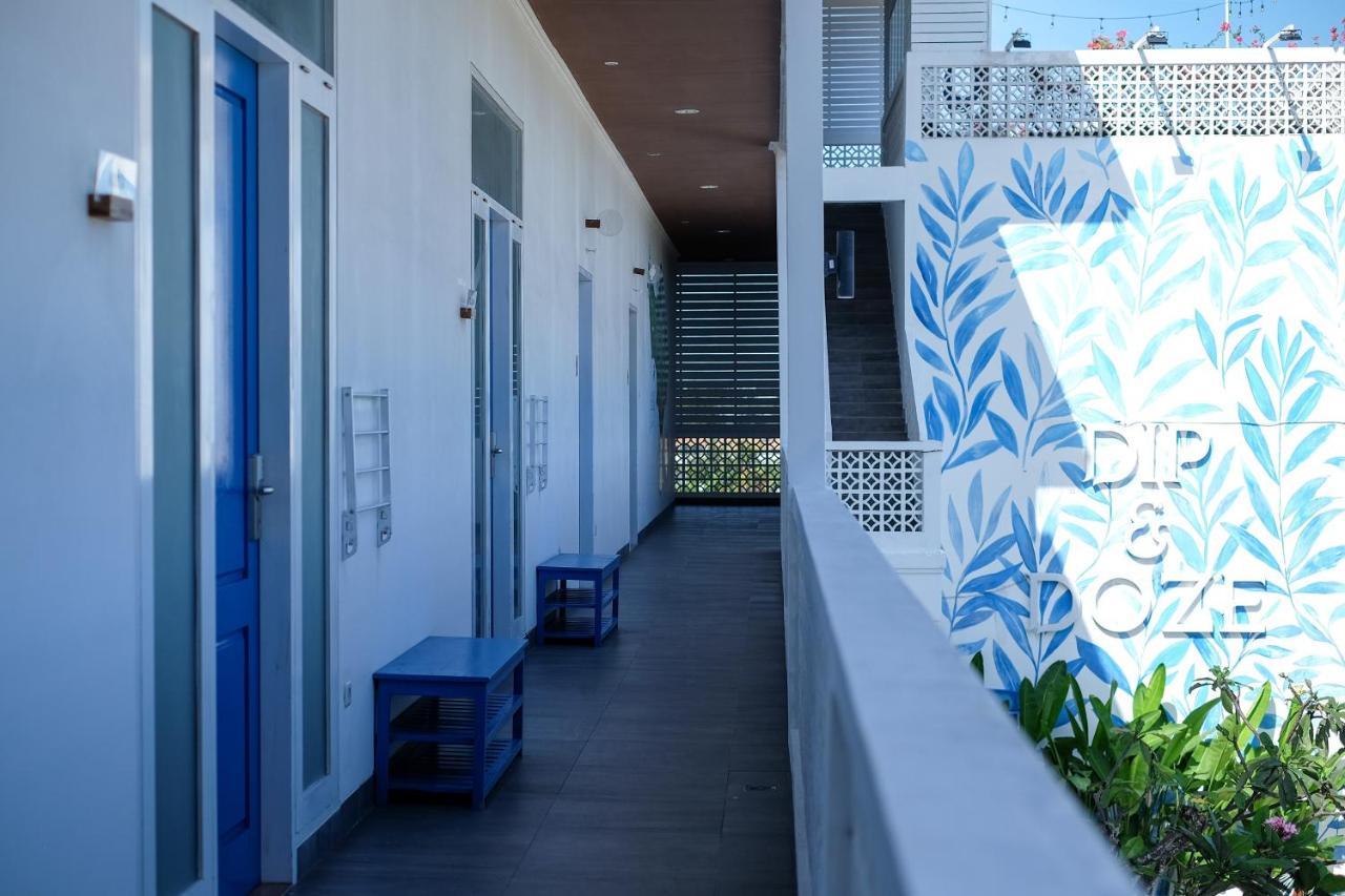 Dip & Doze Living Hostel Canggu Εξωτερικό φωτογραφία