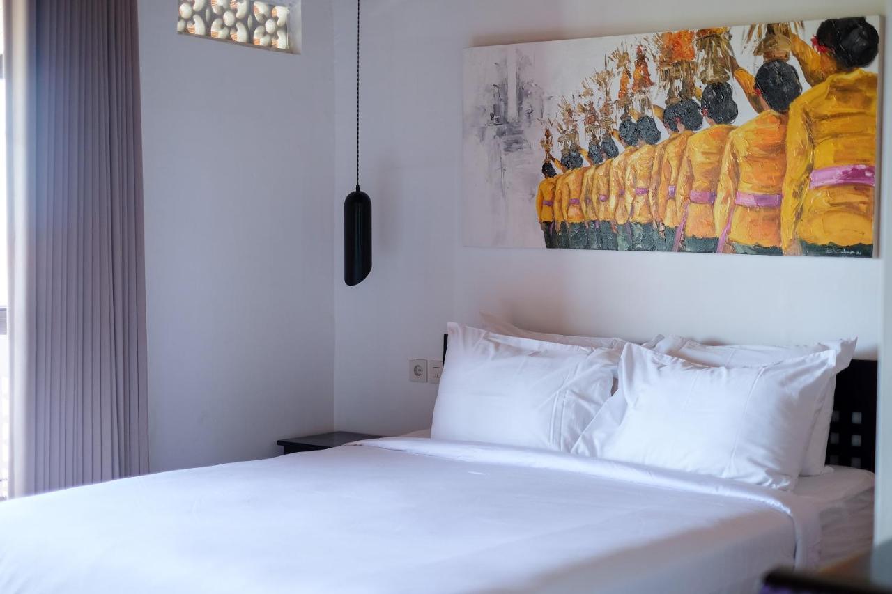 Dip & Doze Living Hostel Canggu Εξωτερικό φωτογραφία