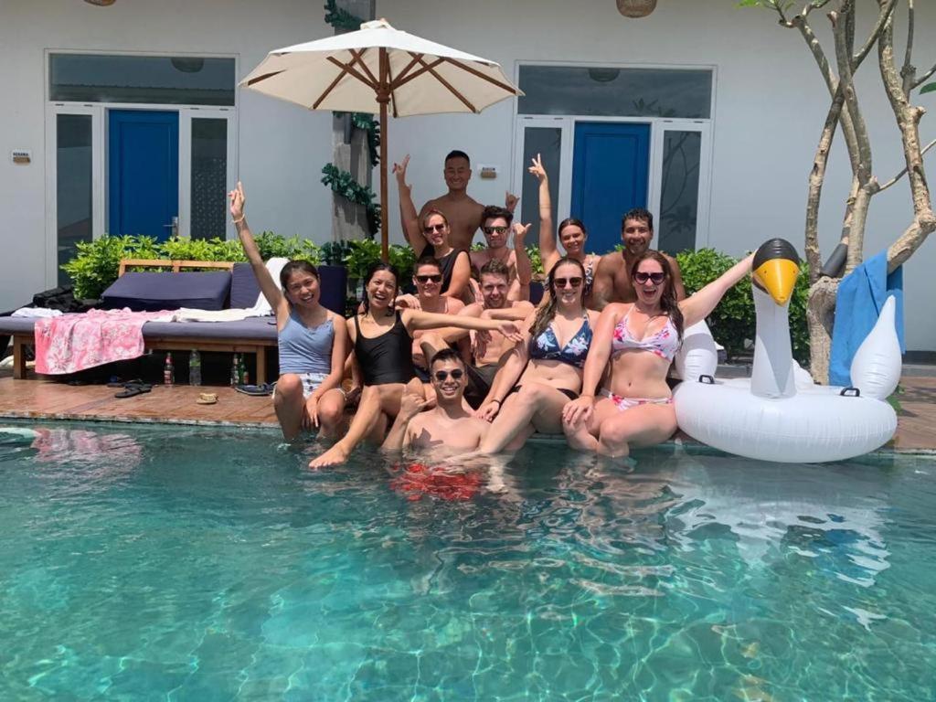 Dip & Doze Living Hostel Canggu Εξωτερικό φωτογραφία